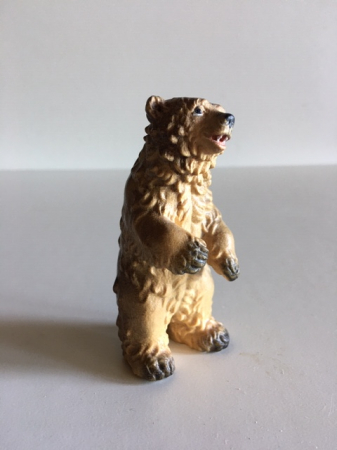 Bär stehend
