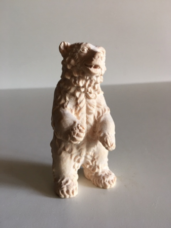 Bär stehend