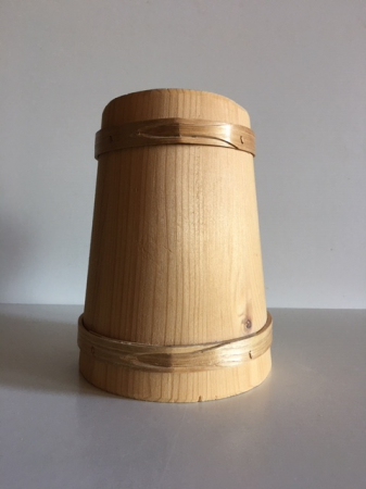 Holzkrug klein